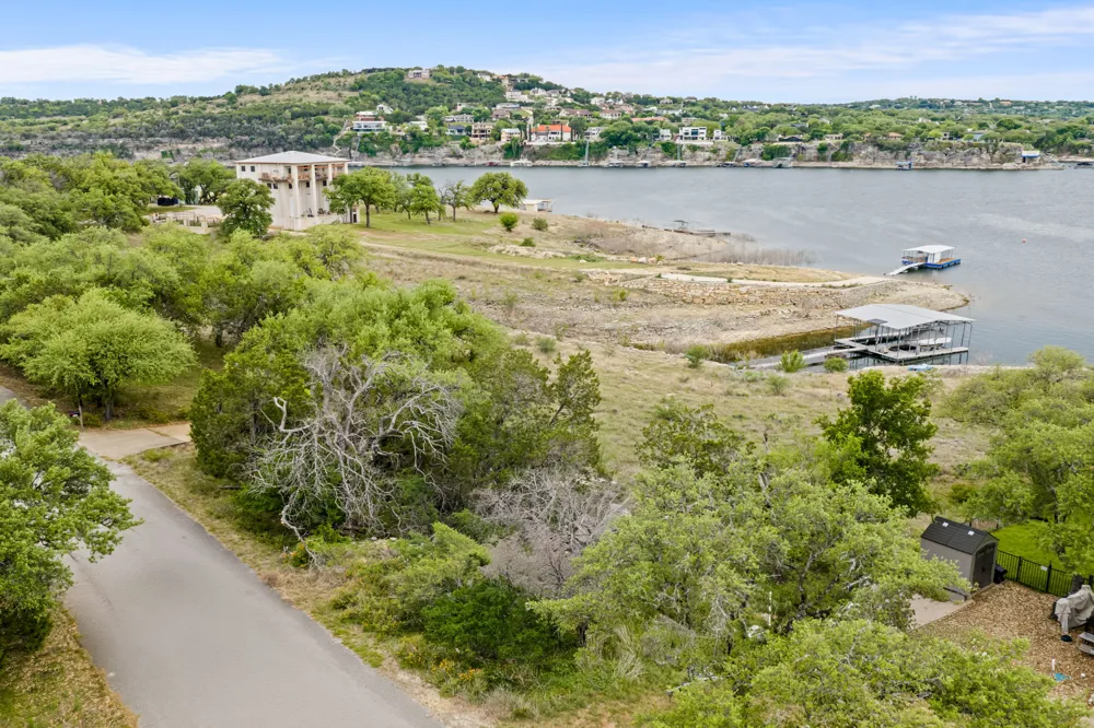 21909 Mockingbird Street Lago Vista, TX 78645