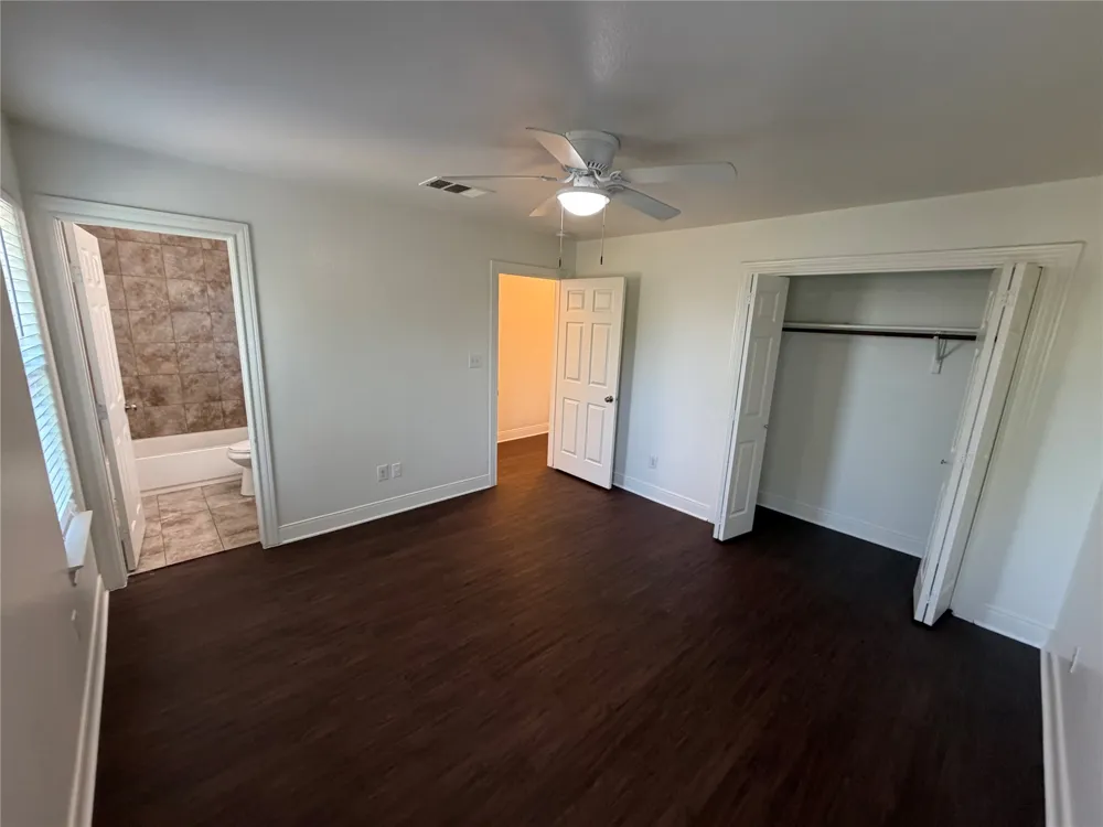 146 Mauna Kea Lane #B Bastrop, TX 78602
