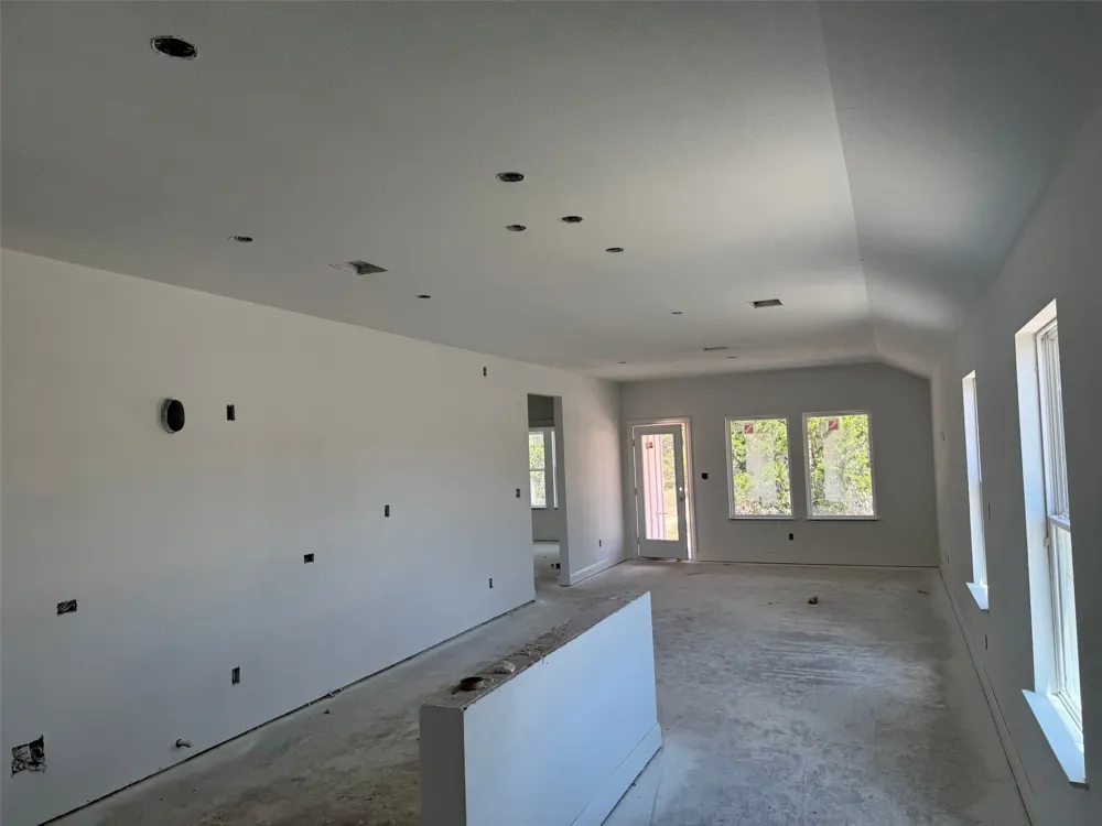 193 Montoro Street Dripping Springs, TX 78620