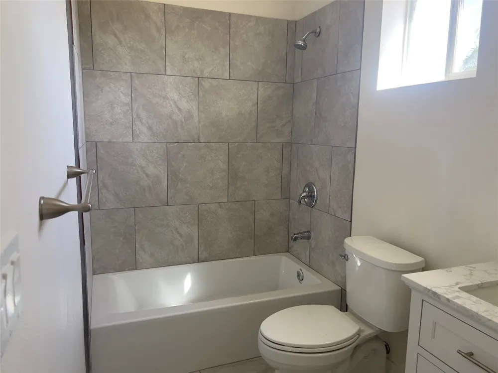 316 Sweet Grass Horseshoe Bay, TX 78657