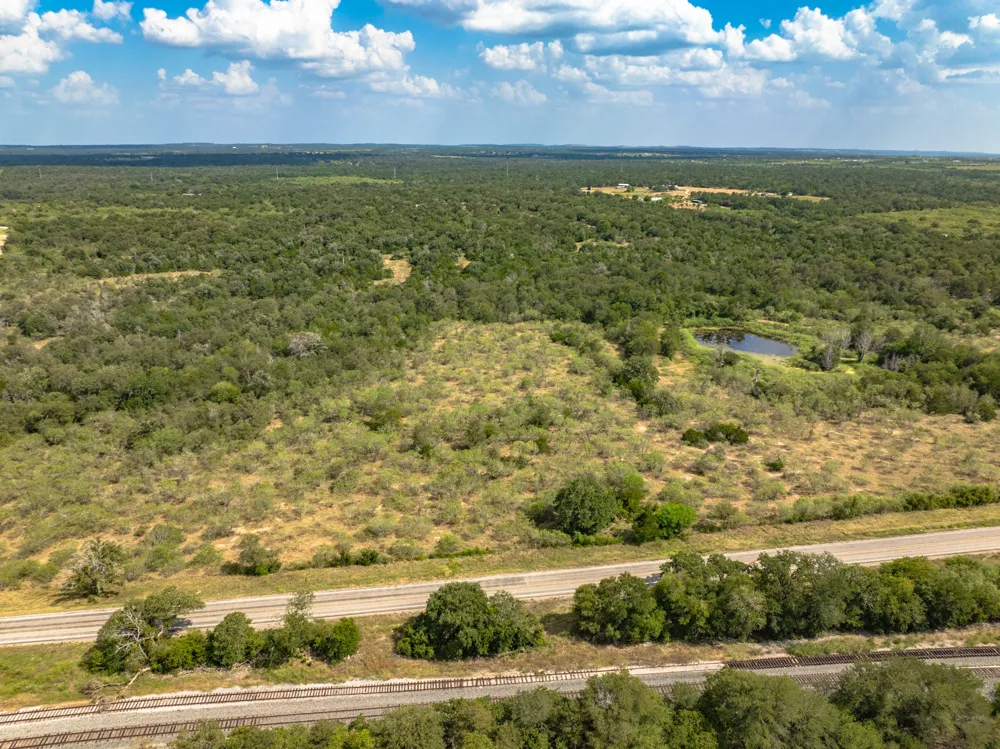 Fm 20 Dale, TX 78616
