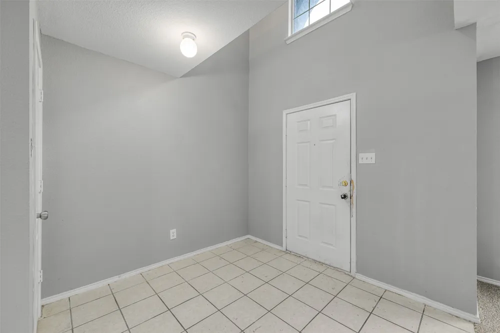 1092 Winding Creek Cedar Hill, TX 75104