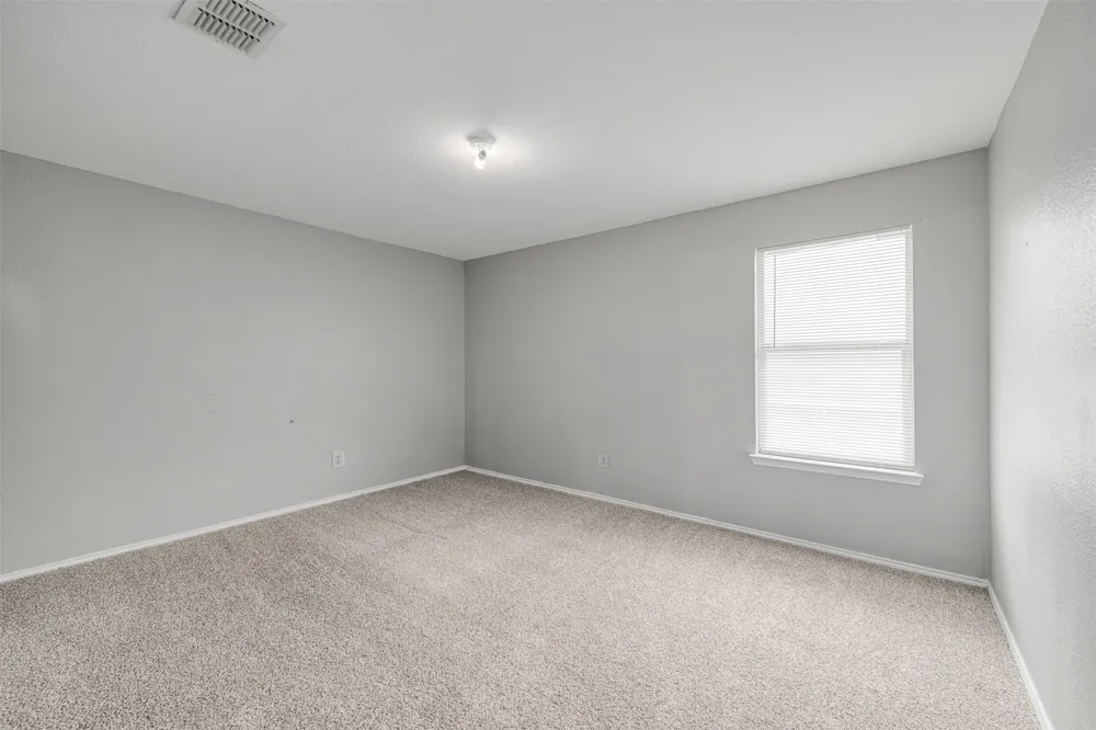 1092 Winding Creek Cedar Hill, TX 75104