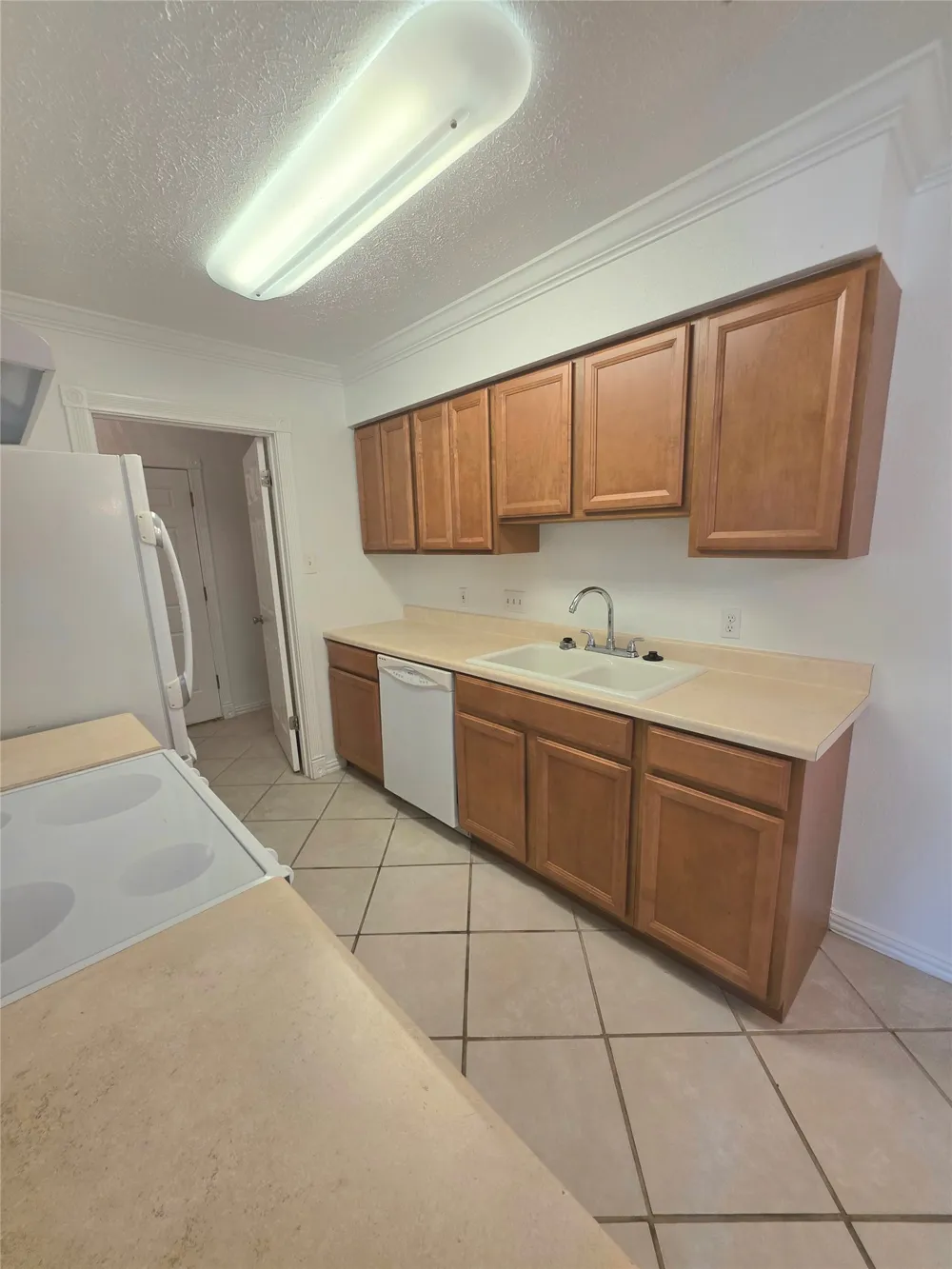15208 Spring Hill Lane #B Pflugerville, TX 78660