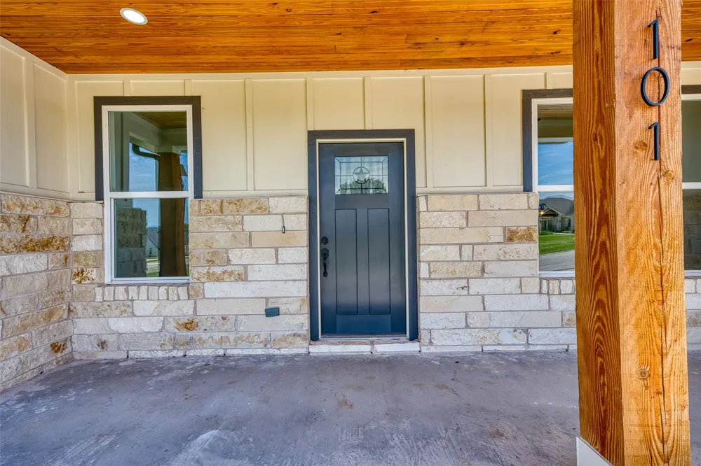 101 Olympia Hills Court Kingsland, TX 78639