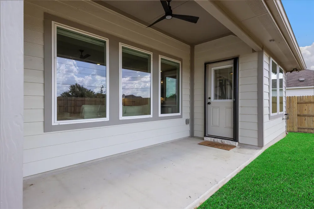 109 Bosco Road Hutto, TX 78634