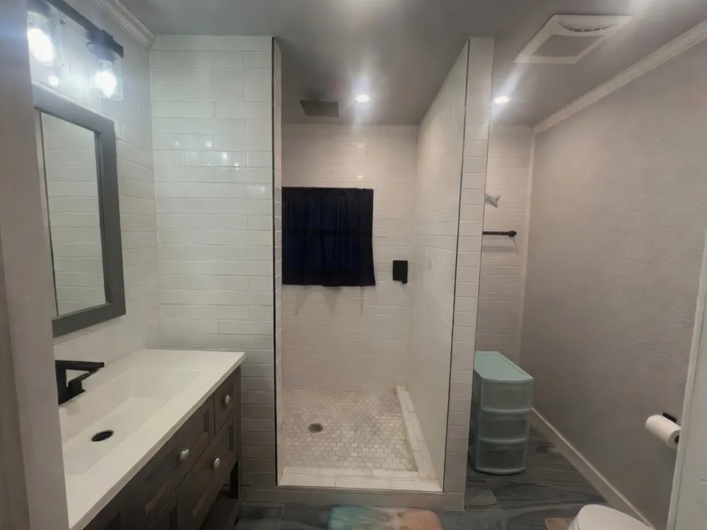 107 W 7th Street Elgin, TX 78621