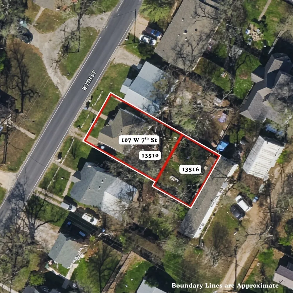 107 W 7th Street Elgin, TX 78621