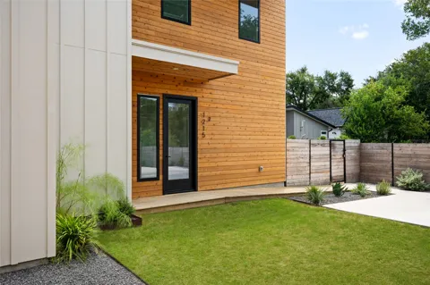 1215 Fort Branch Boulevard #2