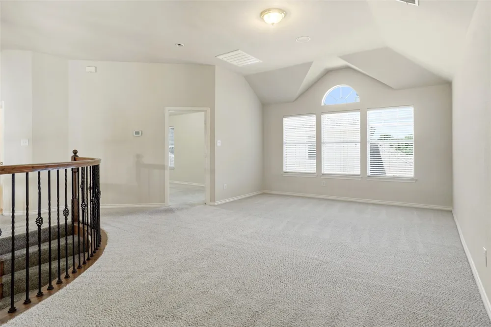 5231 Woodfield Drive Grand Prairie, TX 75052