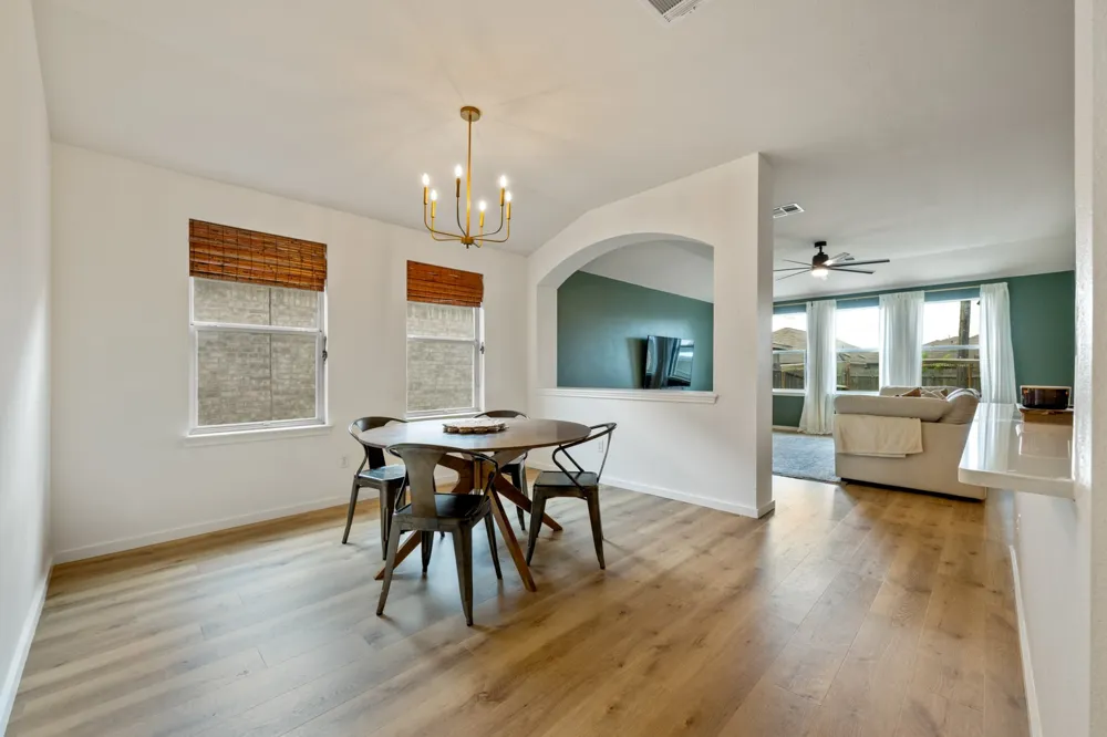 1391 Stone Rim Loop Buda, TX 78610