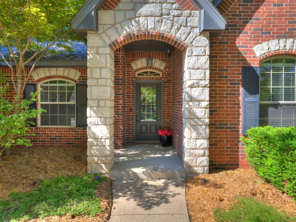1729 E 136th Place S Bixby, OK 74008
