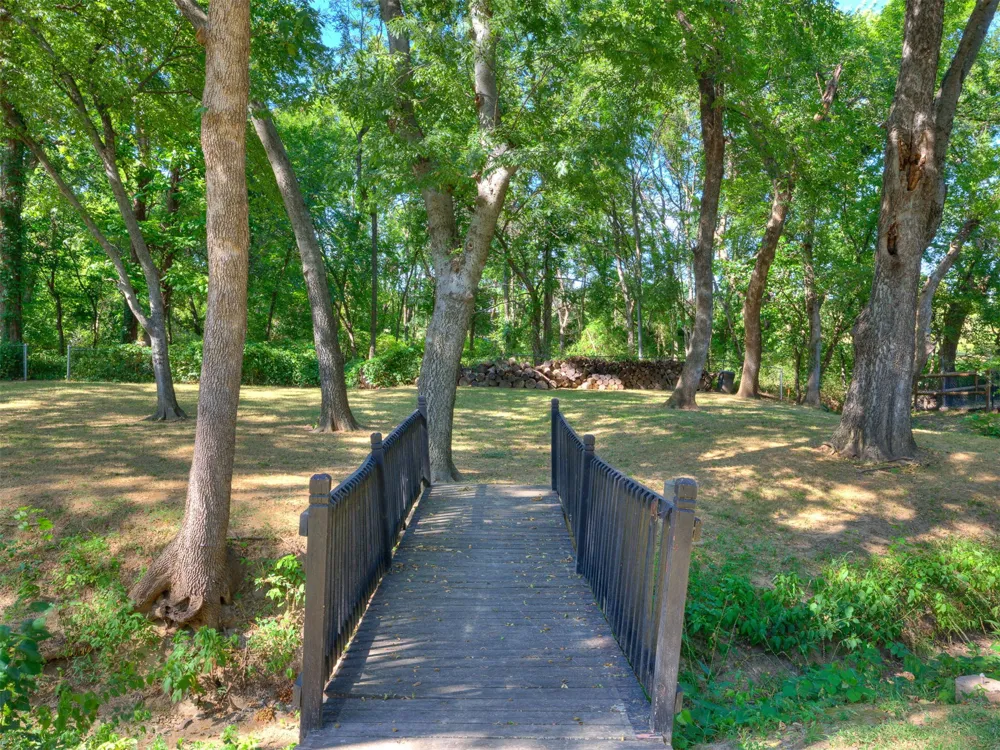 1729 E 136th Place S Bixby, OK 74008