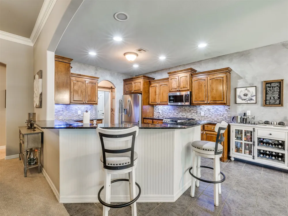 1729 E 136th Place S Bixby, OK 74008