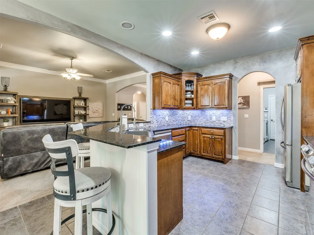 1729 E 136th Place S Bixby, OK 74008