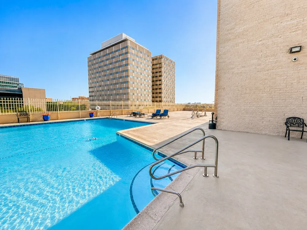 1502 S Boulder Avenue #8H Tulsa, OK 74119