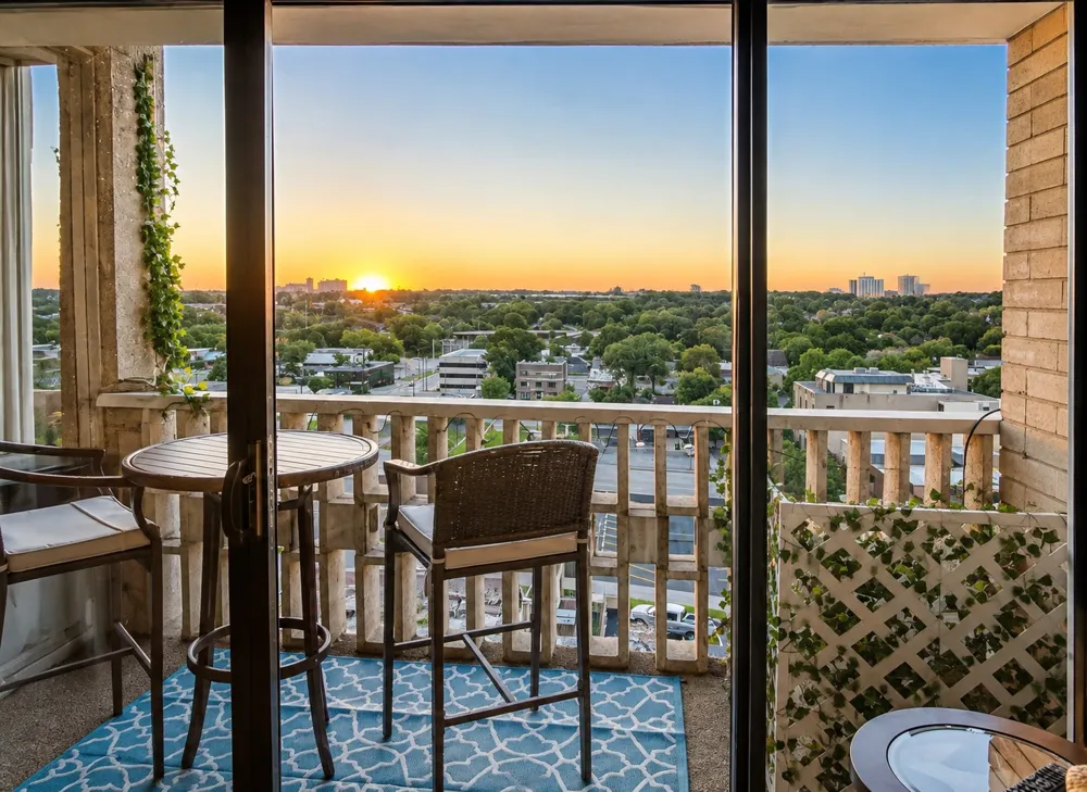 1502 S Boulder Avenue #8H Tulsa, OK 74119