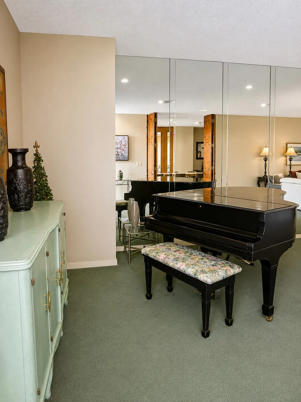 1502 S Boulder Avenue #8H Tulsa, OK 74119