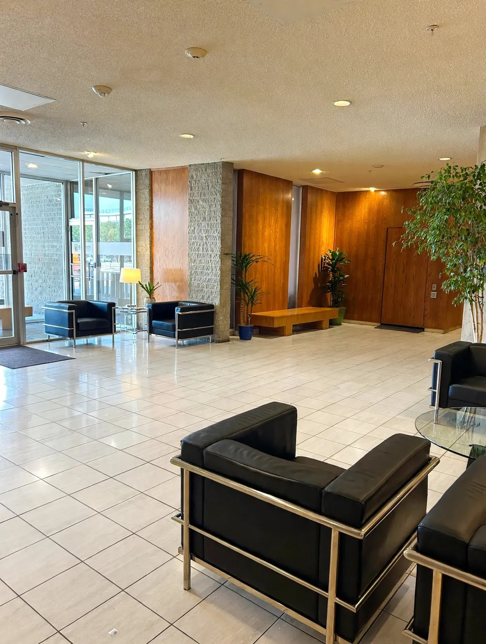 1502 S Boulder Avenue #8H Tulsa, OK 74119