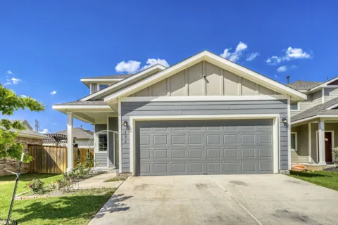 202 Driftwood Lane