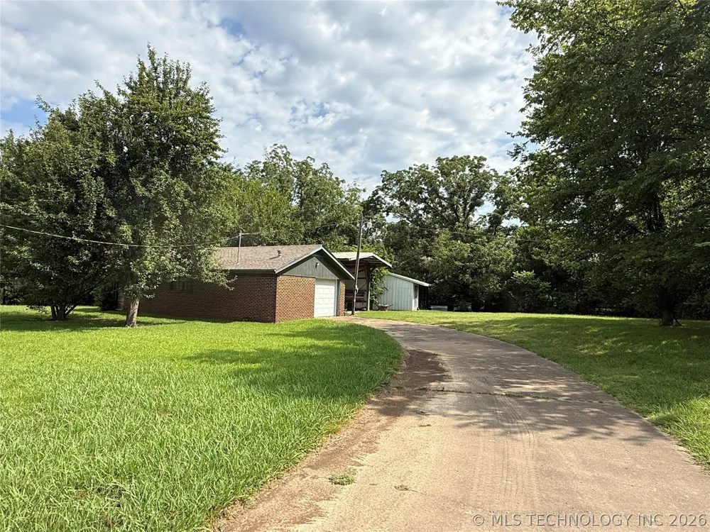 302 College Avenue So Coffeyville, OK 74072