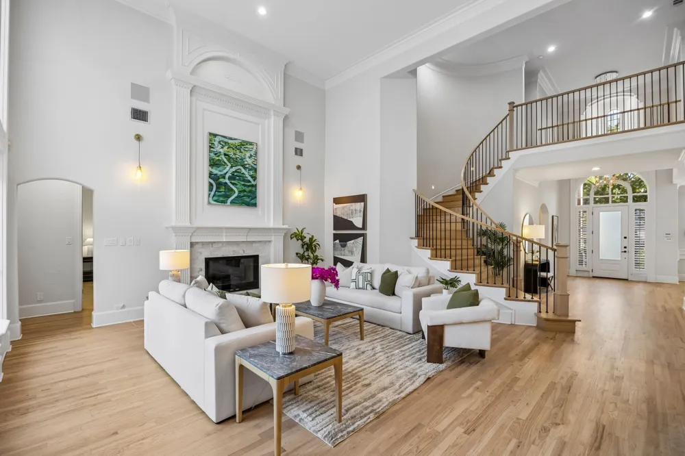 1010 Ashlawn Drive Southlake, TX 76092