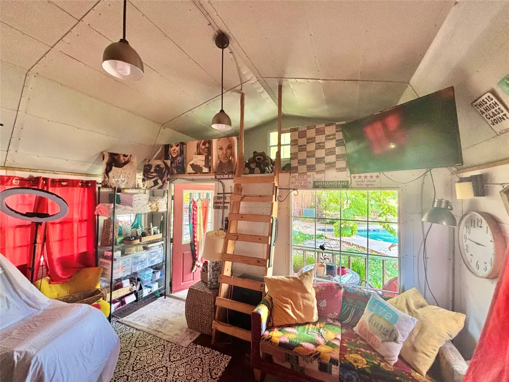 116 J STREET Stigler, OK 74462
