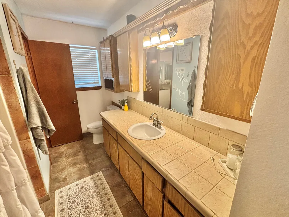 116 J STREET Stigler, OK 74462