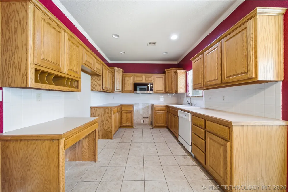 10391 90th EastAvenue Owasso, OK 74055