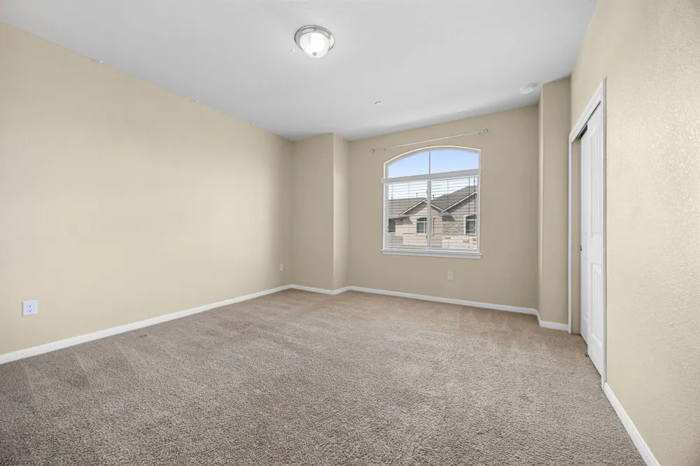 2880 Donnell Drive #101 Round Rock, TX 78664