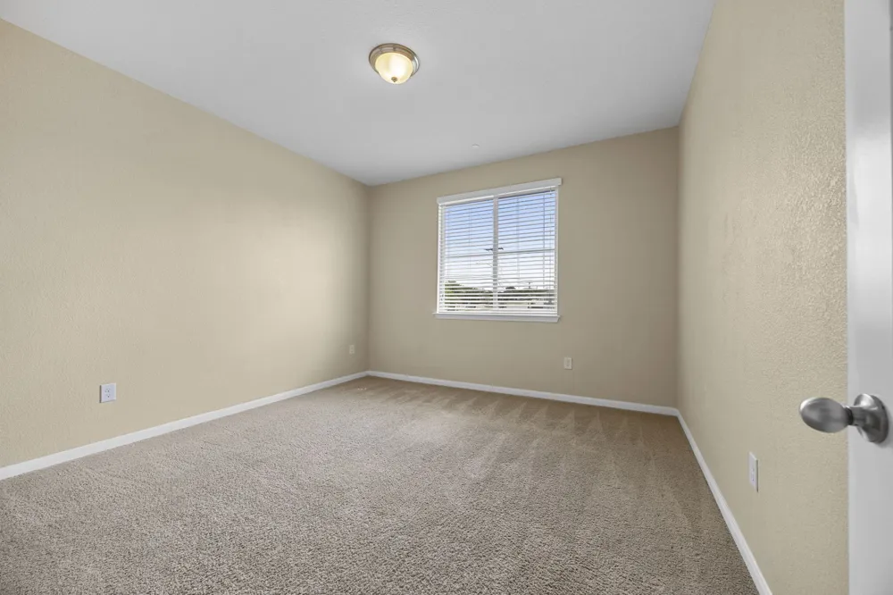 2880 Donnell Drive #101 Round Rock, TX 78664