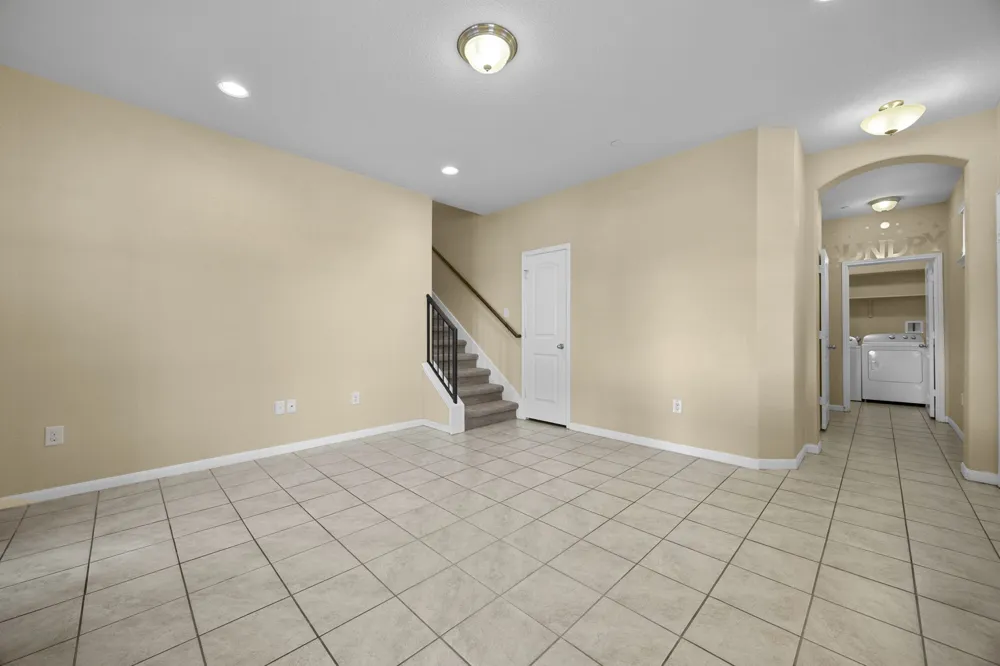 2880 Donnell Drive #101 Round Rock, TX 78664