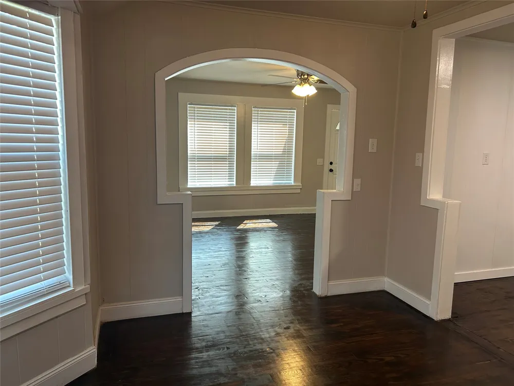 1008 1st Avenue Warner, OK 74469