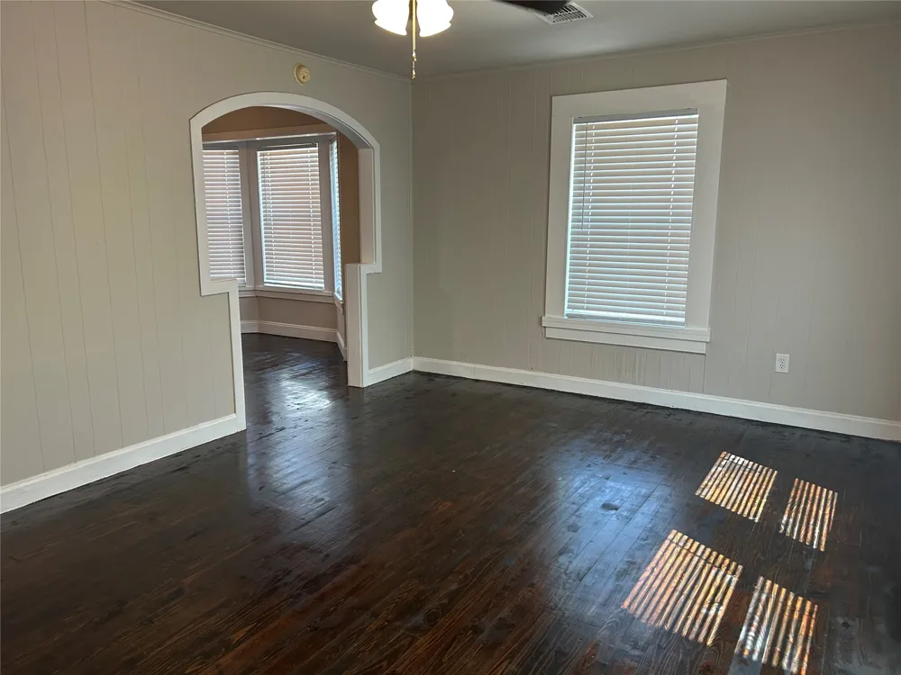 1008 1st Avenue Warner, OK 74469