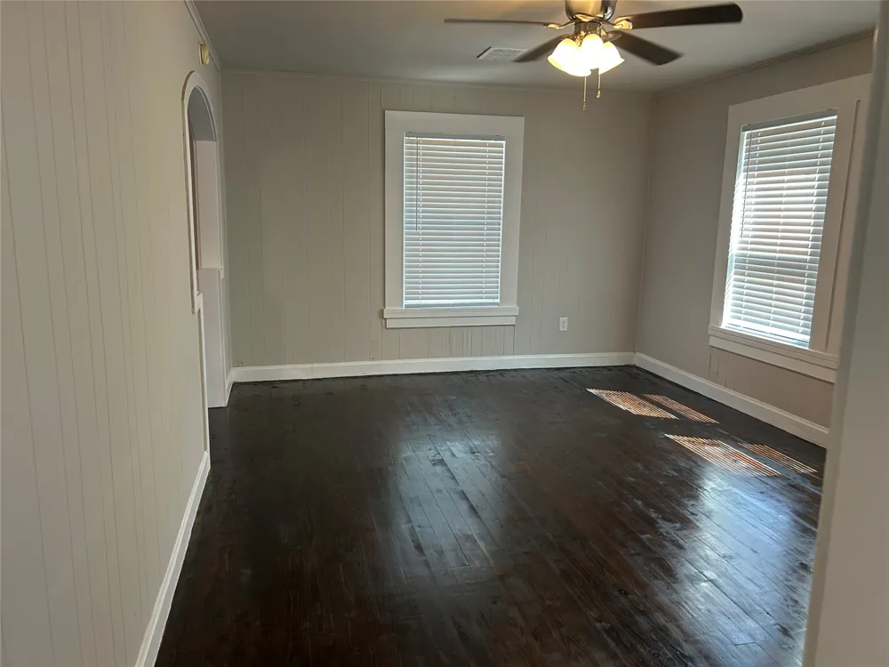 1008 1st Avenue Warner, OK 74469