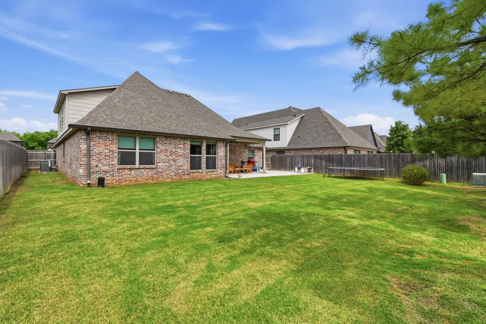 12045 S 68th EastAvenue Bixby, OK 74008