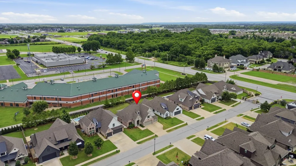 12045 S 68th EastAvenue Bixby, OK 74008