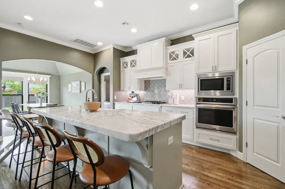 12045 S 68th EastAvenue Bixby, OK 74008