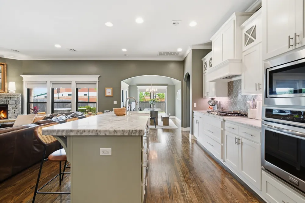 12045 S 68th EastAvenue Bixby, OK 74008