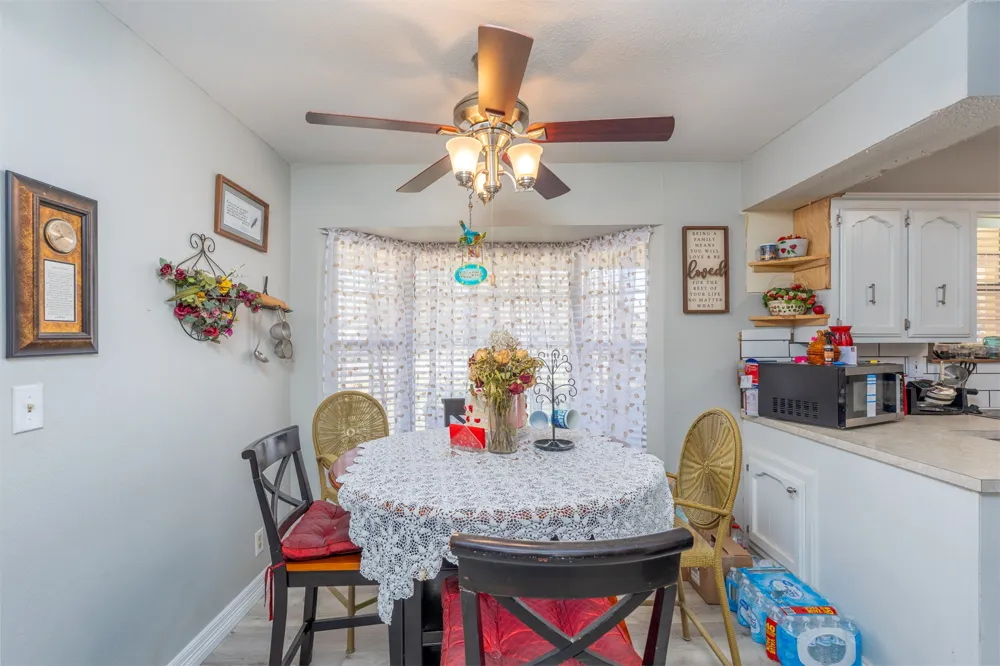 503 S 9 STREET Okemah, OK 74859