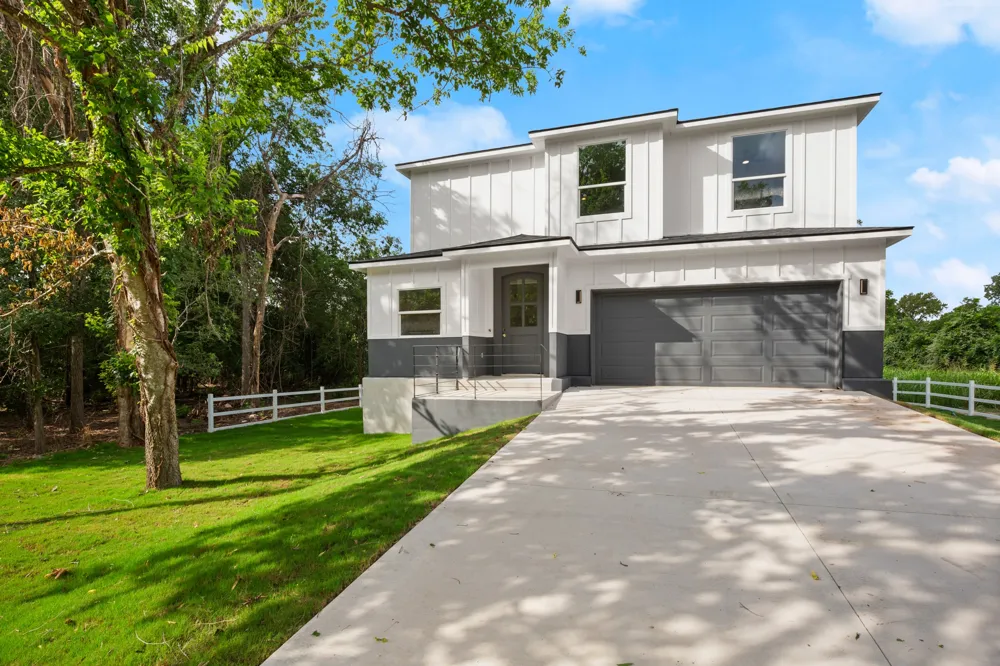 147 Kahana Lane Bastrop, TX 78602