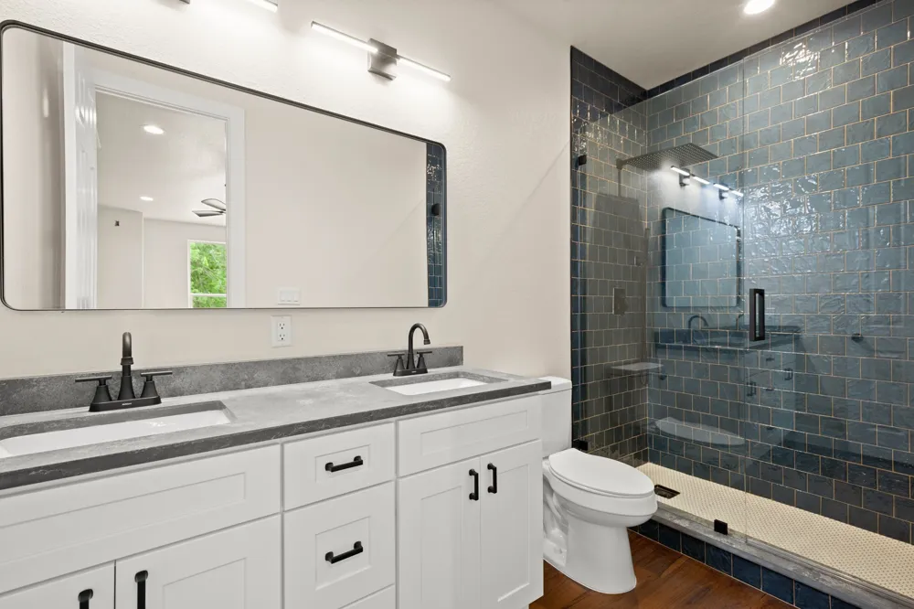 147 Kahana Lane Bastrop, TX 78602