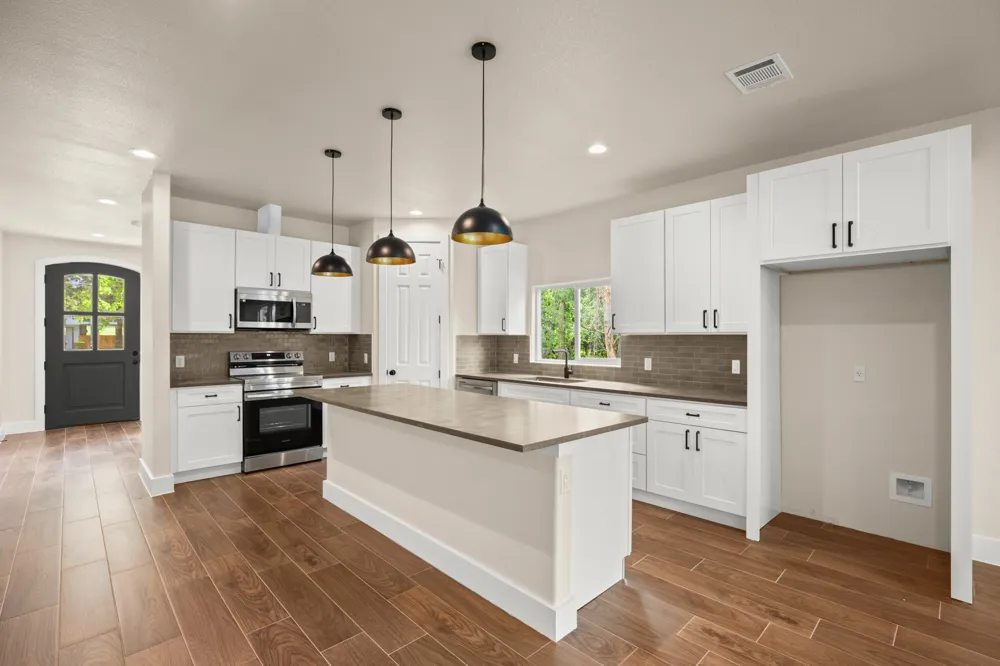 147 Kahana Lane Bastrop, TX 78602