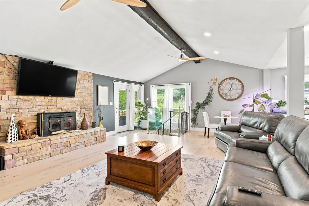 46 Bluff Adair, OK 74330