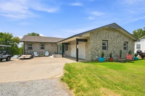 46 Bluff