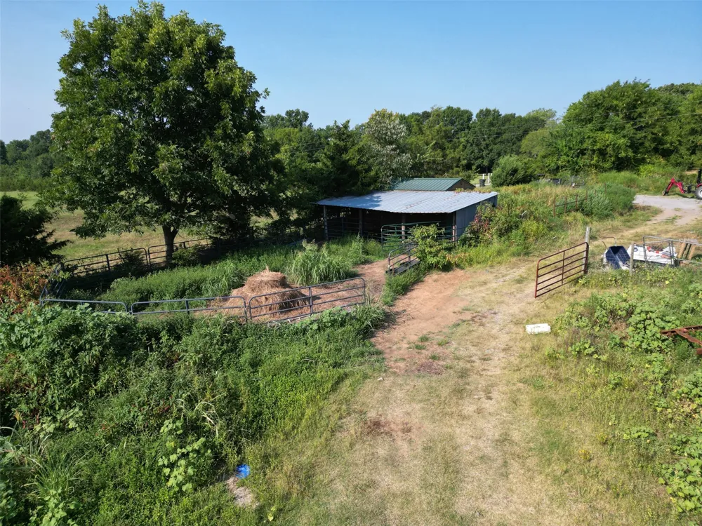 6766 SW 1070th Avenue Wilburton, OK 74578