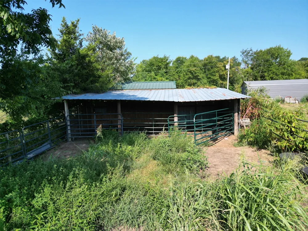 6766 SW 1070th Avenue Wilburton, OK 74578