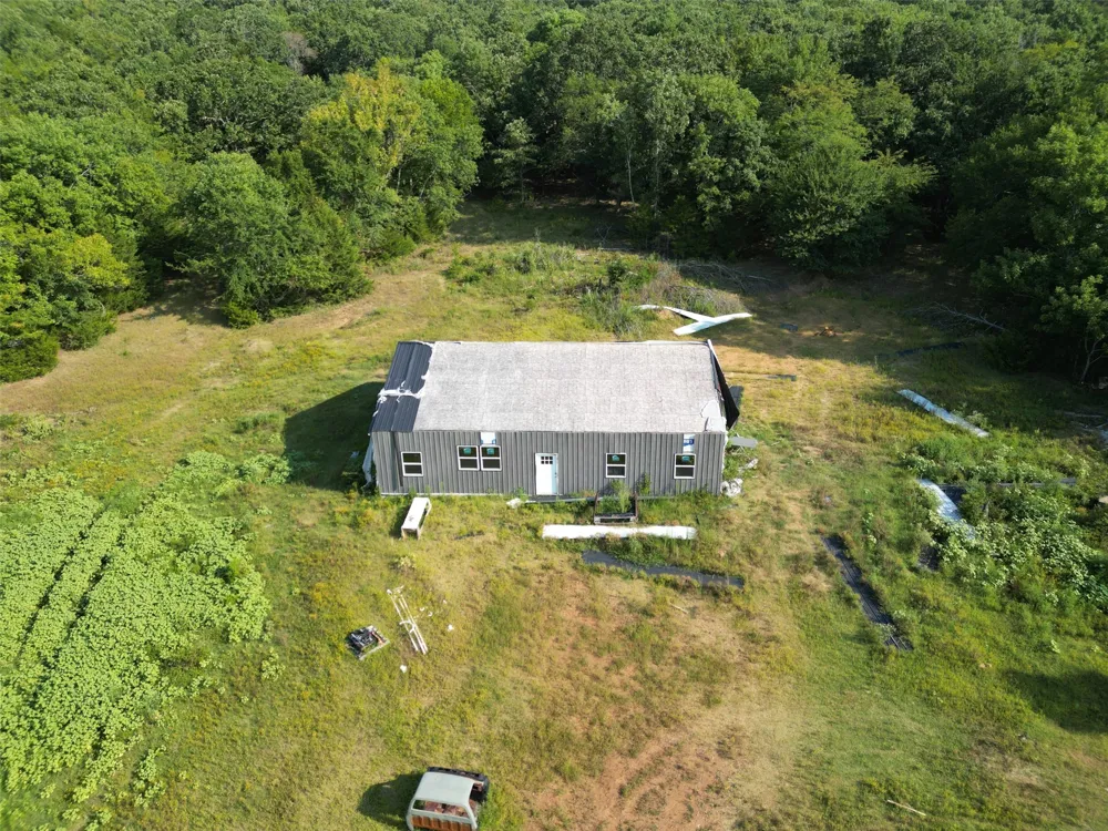 6766 SW 1070th Avenue Wilburton, OK 74578