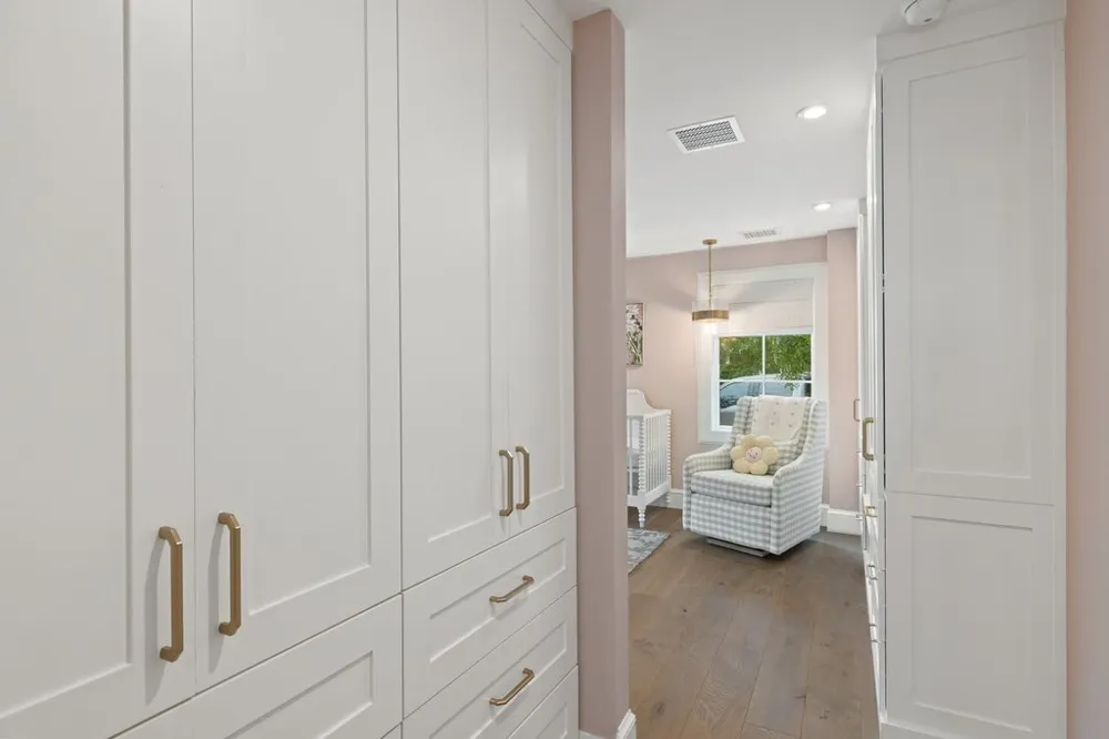 28 Club Estates Parkway Austin, TX 78738