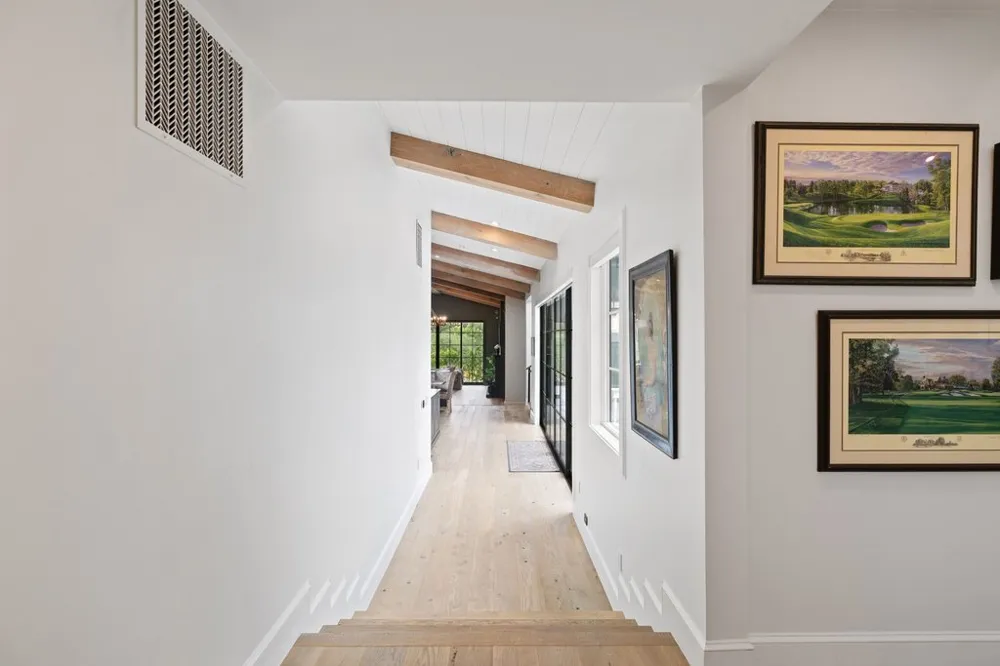 28 Club Estates Parkway Austin, TX 78738